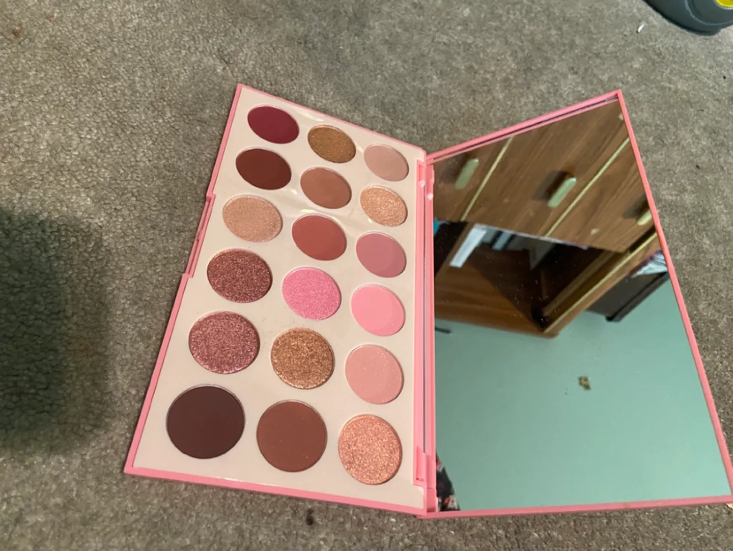 Eyeshadow Palettes Bundle - Smashbox, Morphe, Violet Voss image indicator(2)