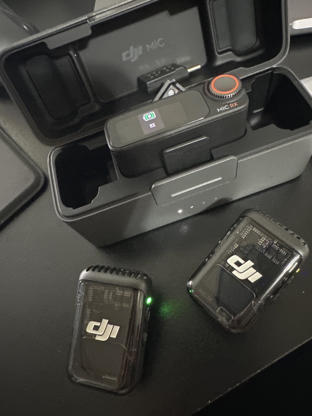 2 DJI Mic 2 (2 TX + 1 RX + Charging Case) Microphone - photo 4