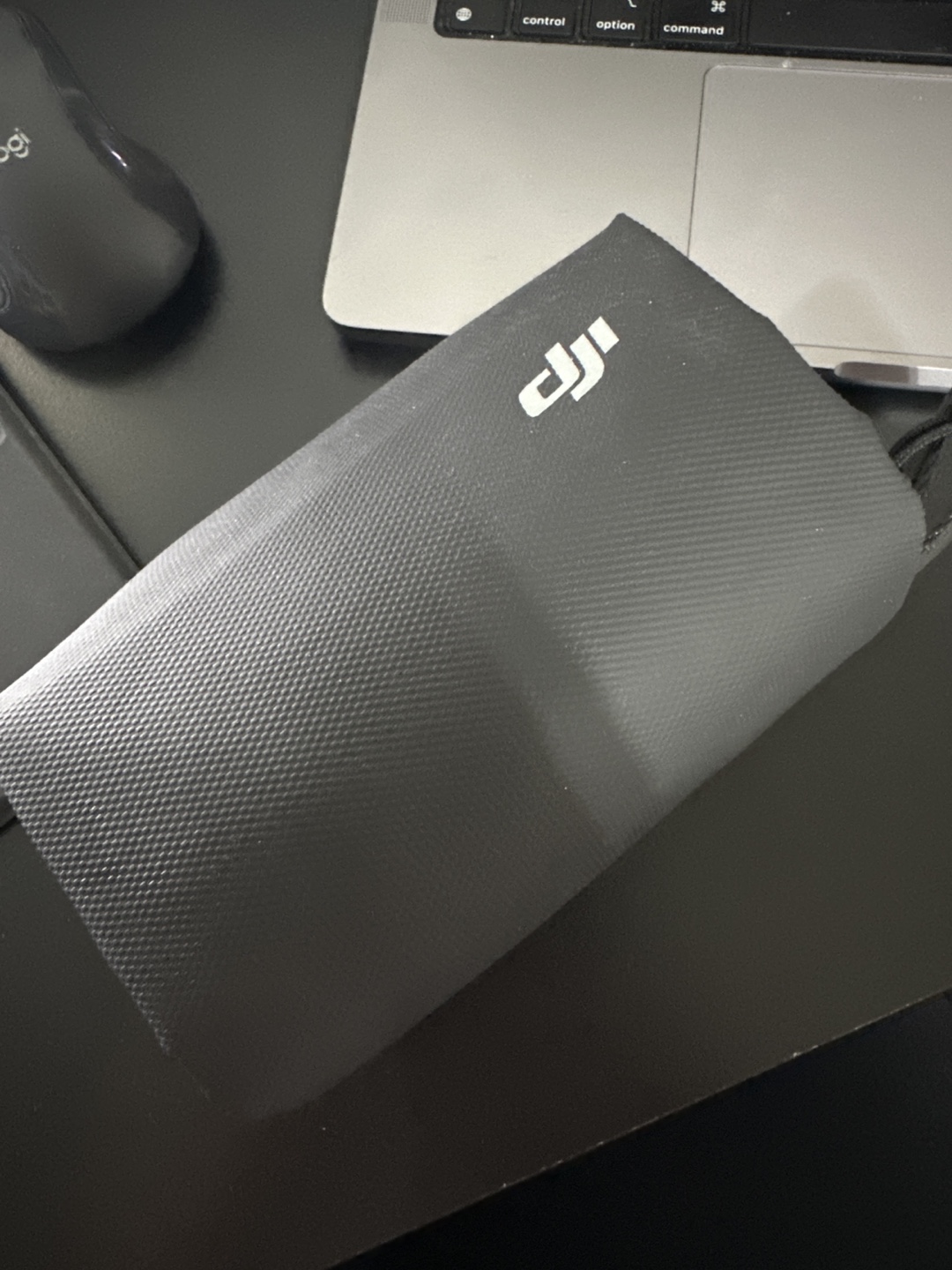 2 DJI Mic 2 (2 TX + 1 RX + Charging Case) Microphone