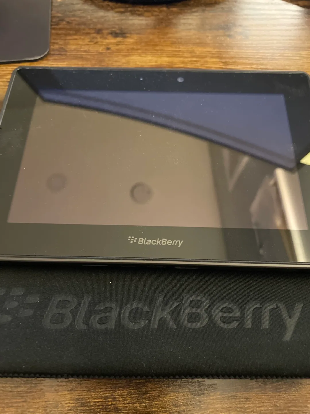 BlackBerry PlayBook Tablet image indicator(2)