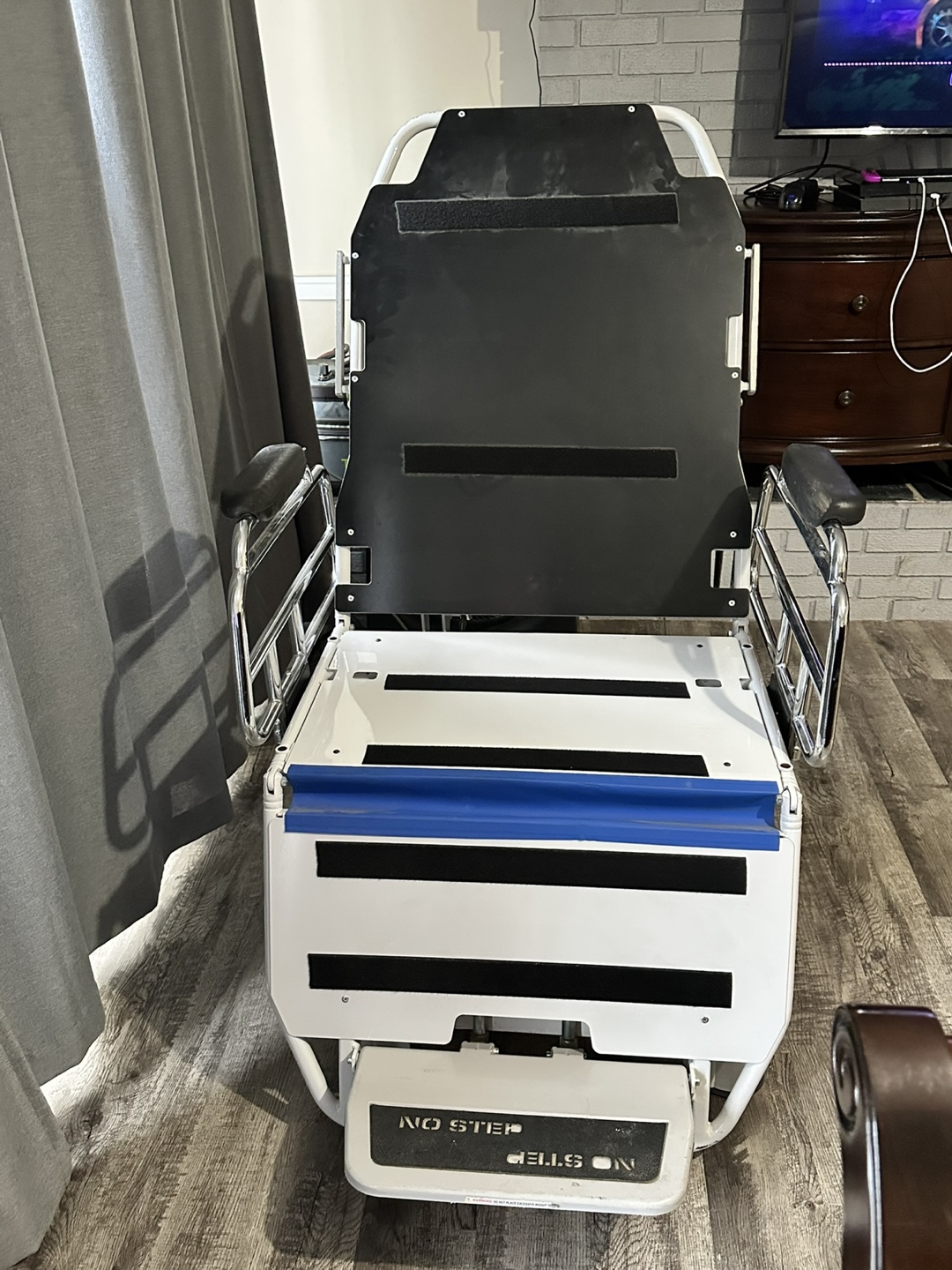 Used Stryker Stretcher/Patient Transport Chair - photo 2