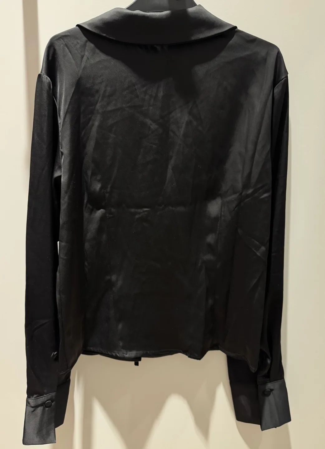 NEW WITH TAG black satin tie up longsleeve size medium image indicator(4)