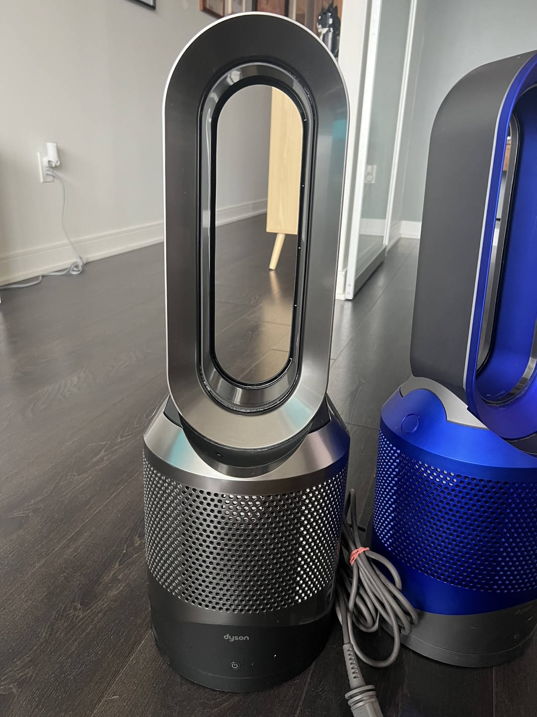Pair of Dyson Pure Hot+Cool HEPA Air Purifiers - photo 4