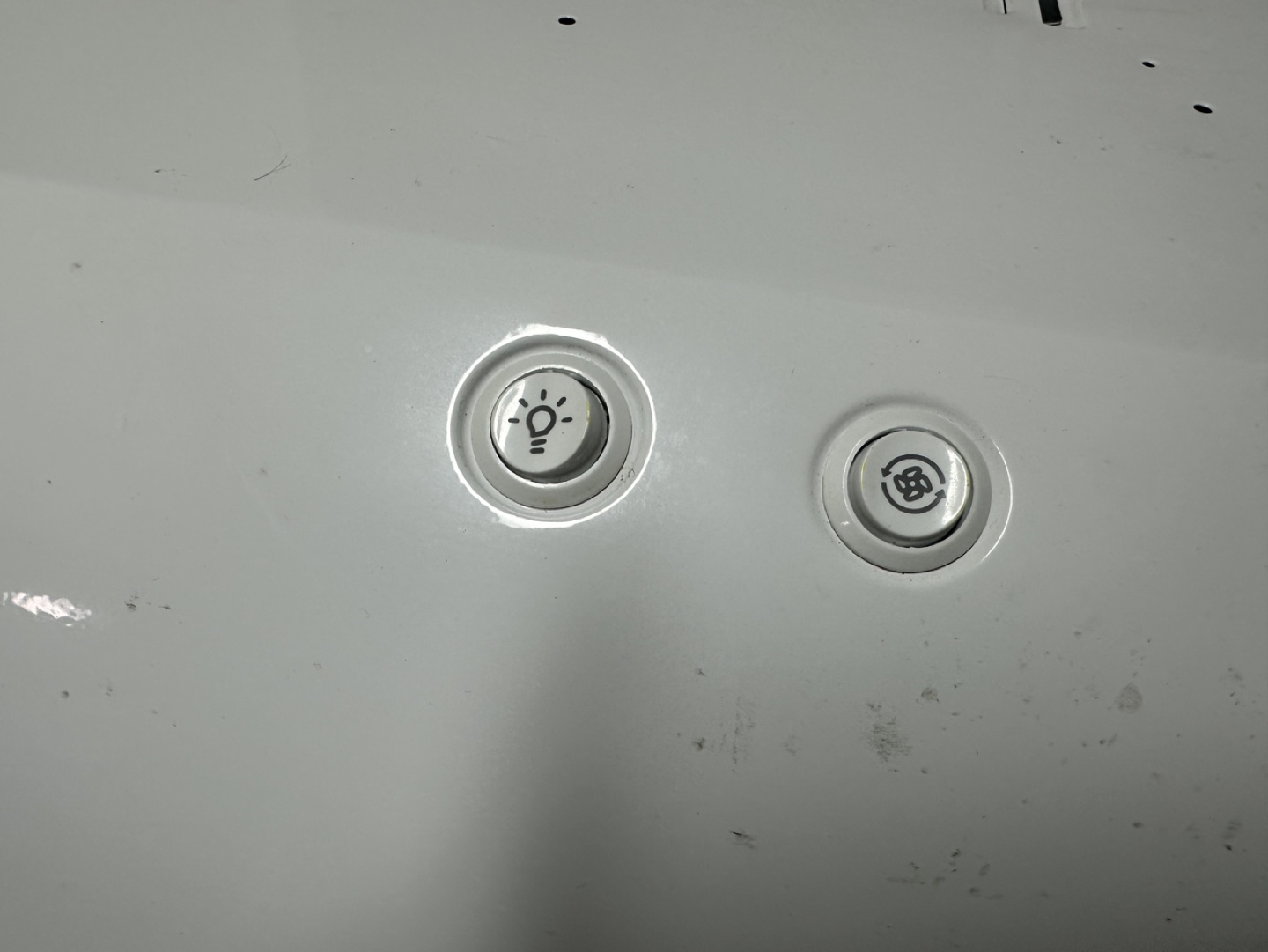 IKEA 30" White Range Hood - LUFTIG - photo 2