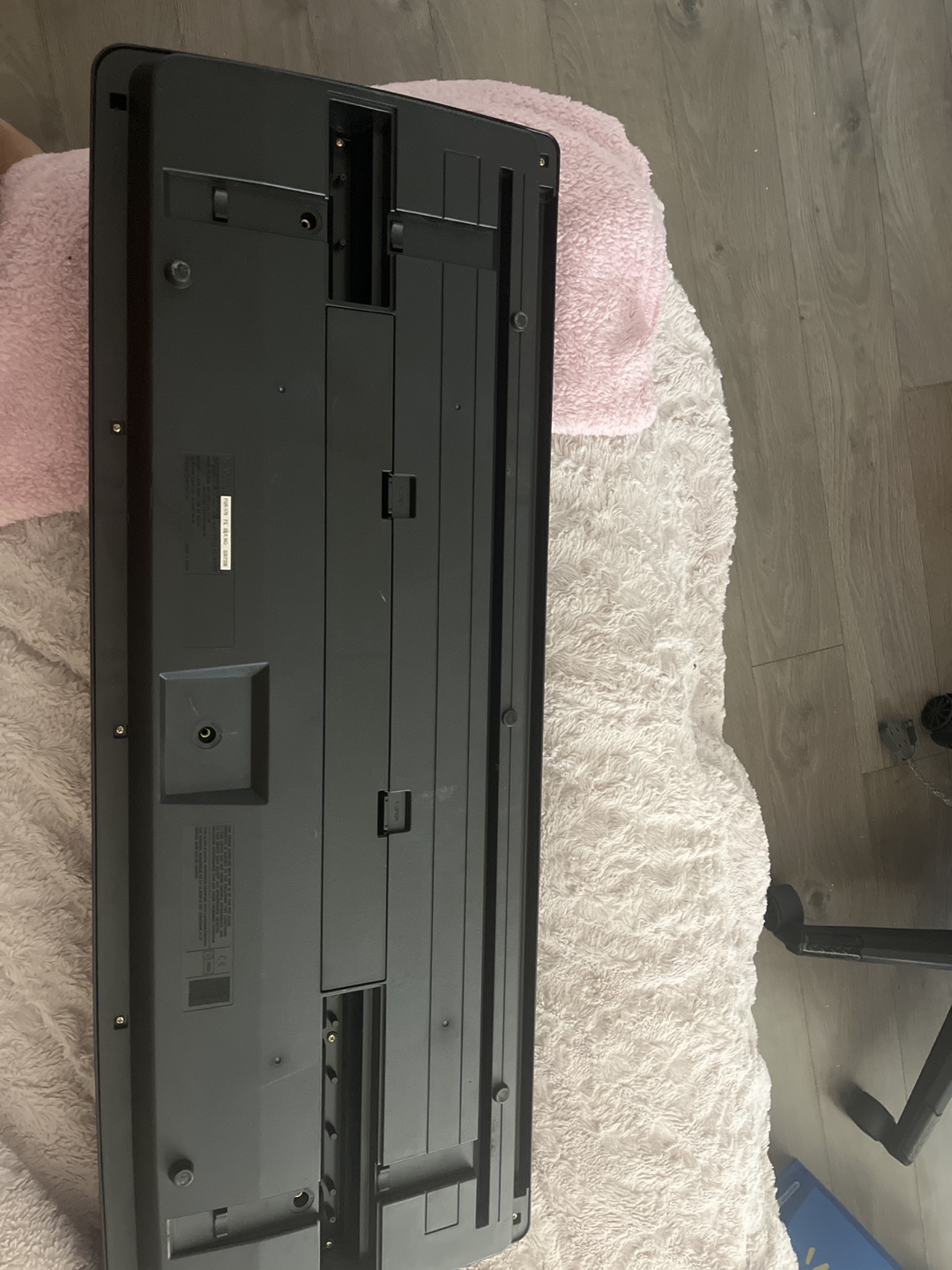 Yamaha PSR-E233 61-Key Portable Keyboard - photo 4