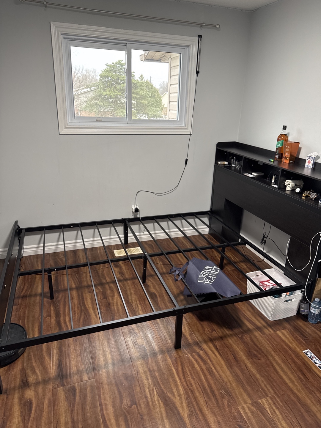 Queen Metal Bed Frame - photo 5