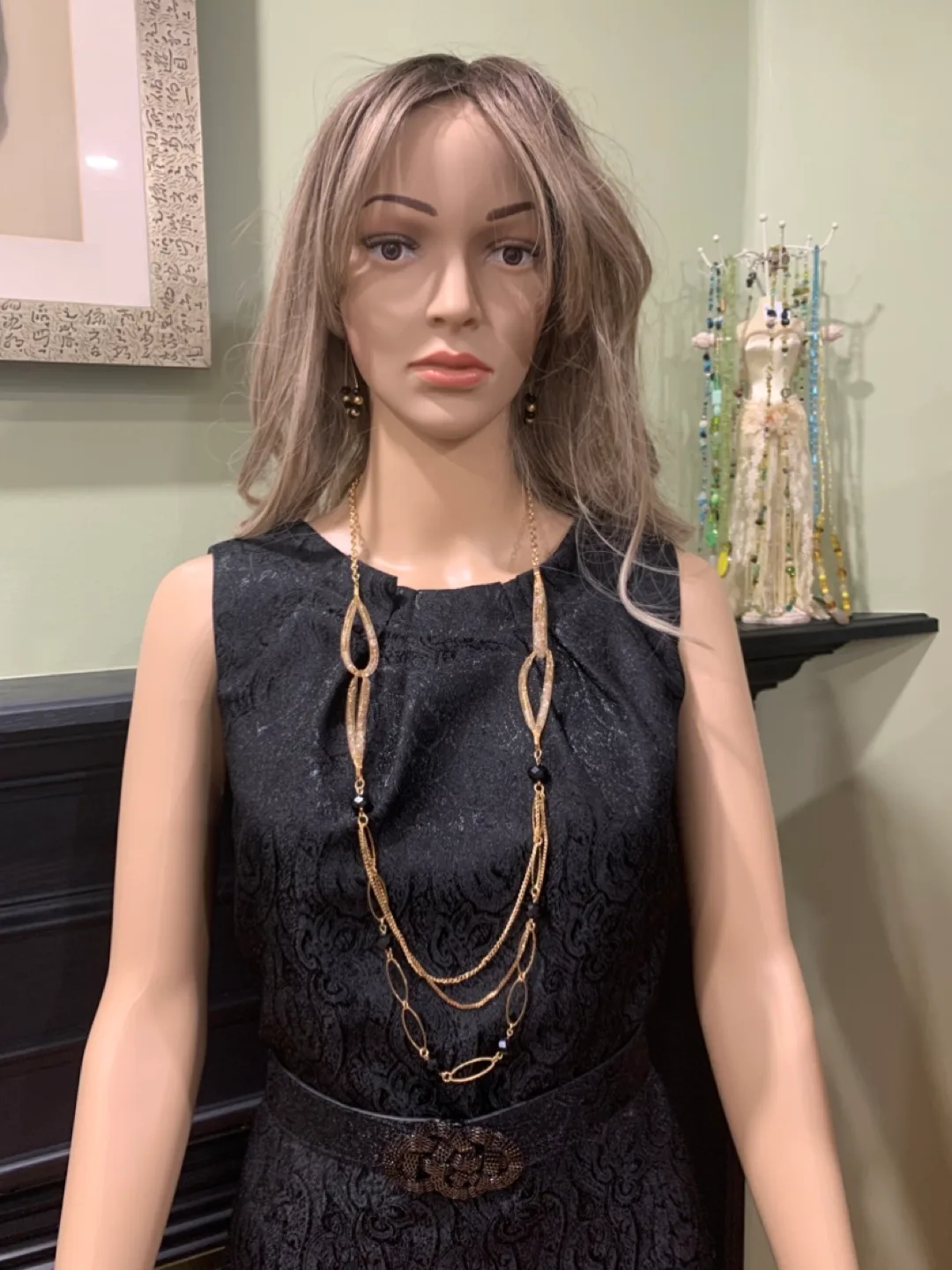 Elegant Black Brocade Dress with Belt image indicator(6)