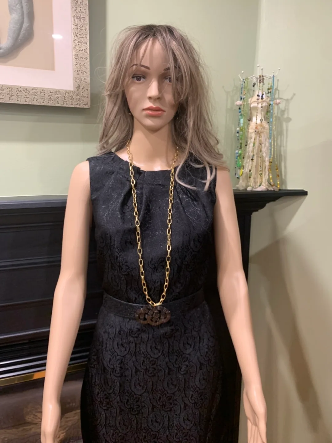 Elegant Black Brocade Dress with Belt image indicator(5)