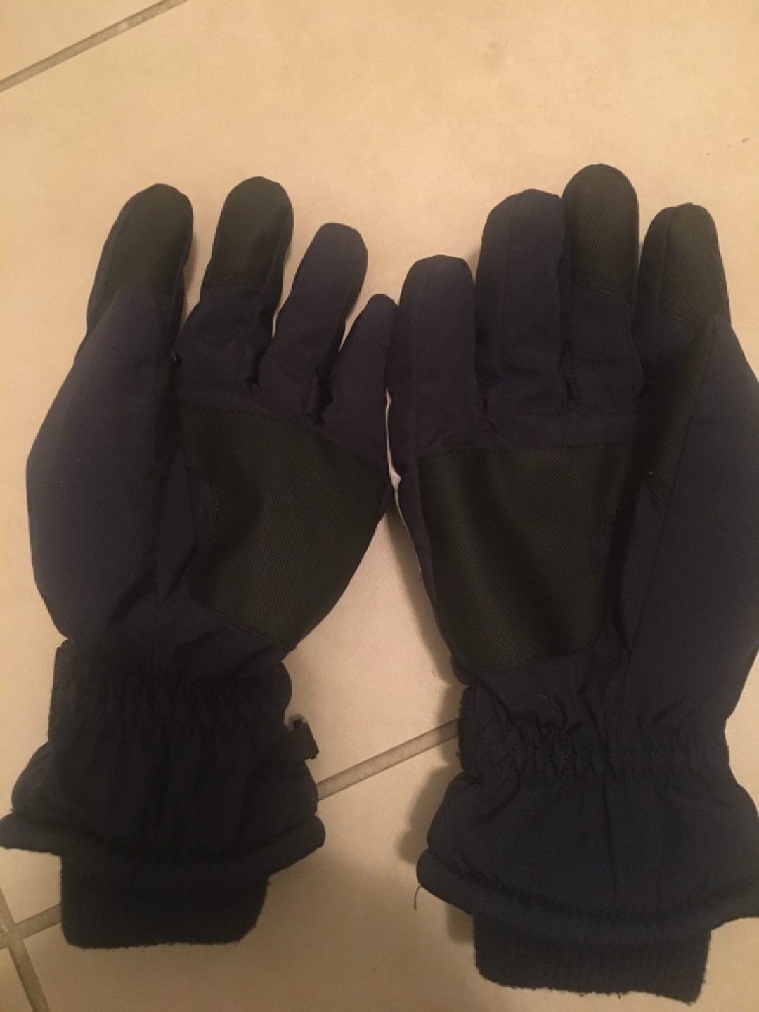 Kids' Winter Gloves - Size Small - photo 2