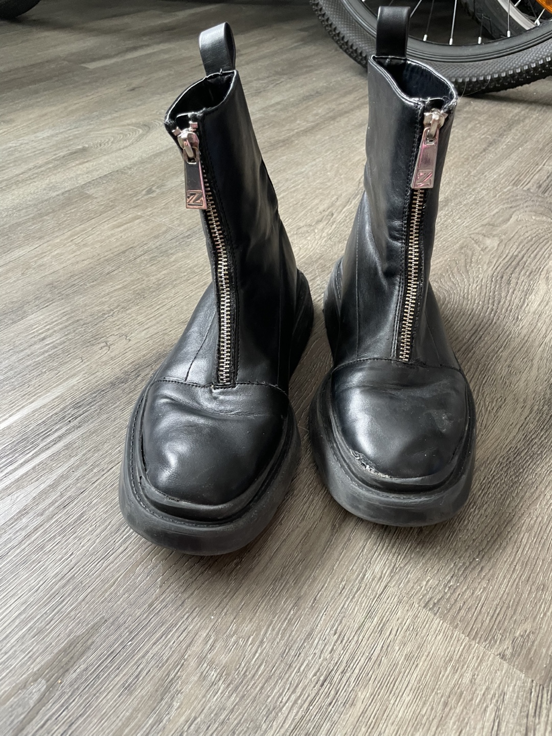 Zara Black Leather Zip-Up Boots - Size 37