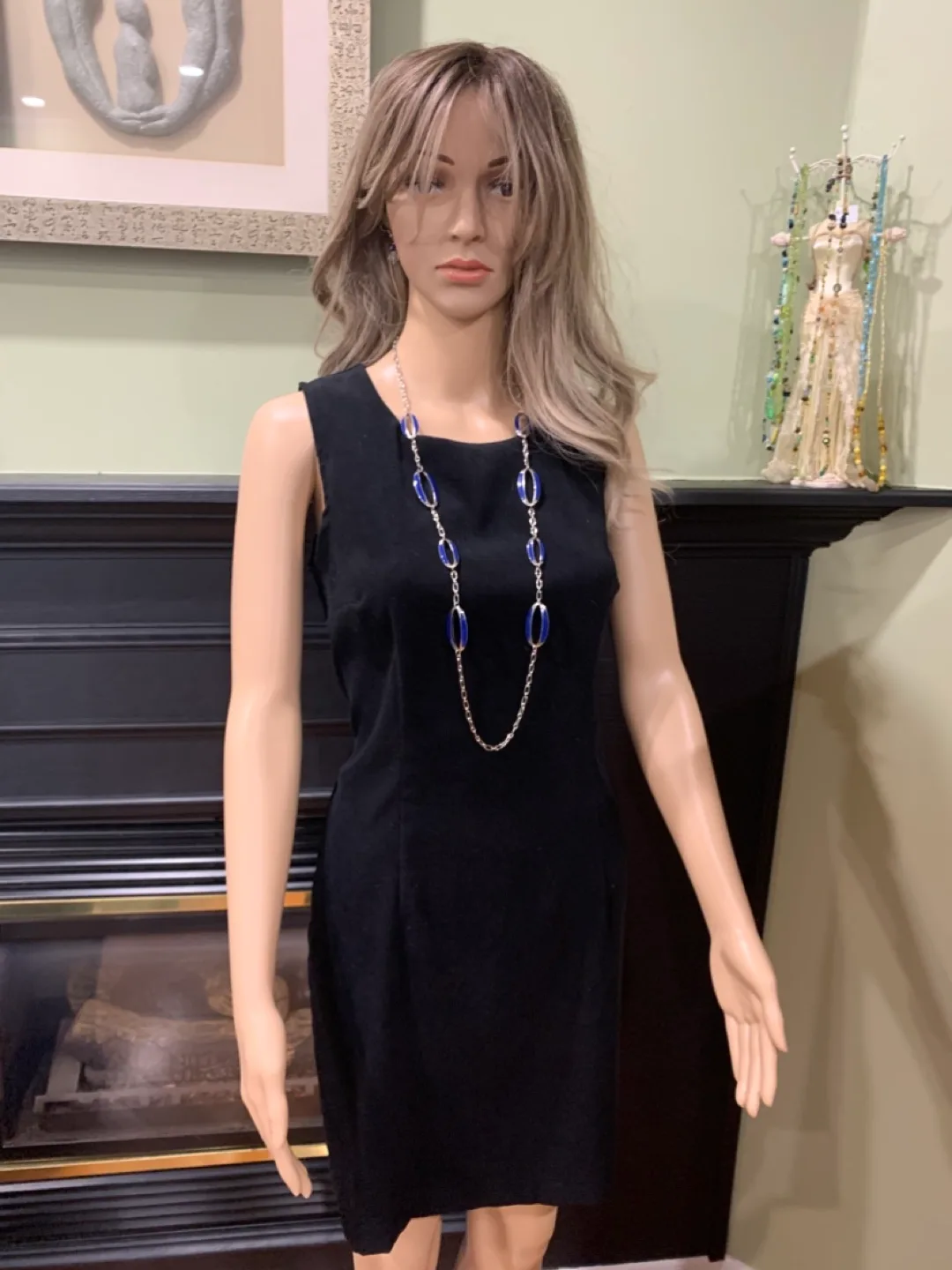 Black Sleeveless Sheath Dress image indicator(3)