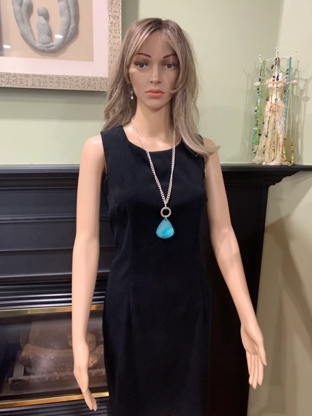 Black Sleeveless Sheath Dress image indicator(5)