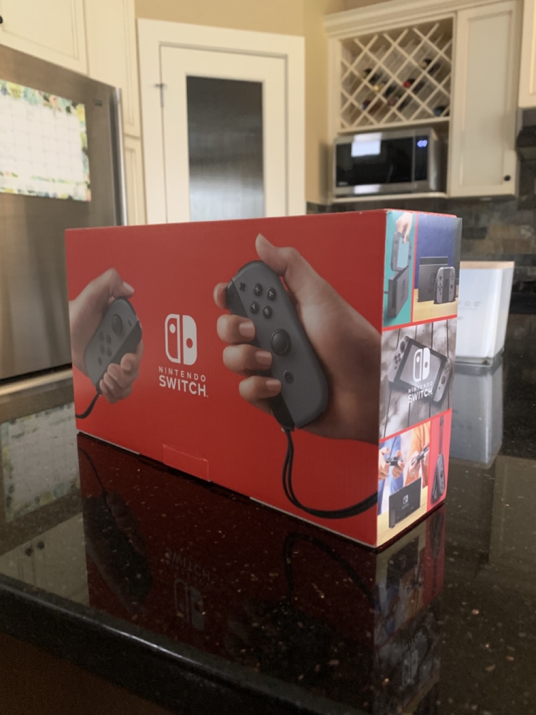 Nintendo Switch Console - Gray Joy-Cons - New in Box - photo 2