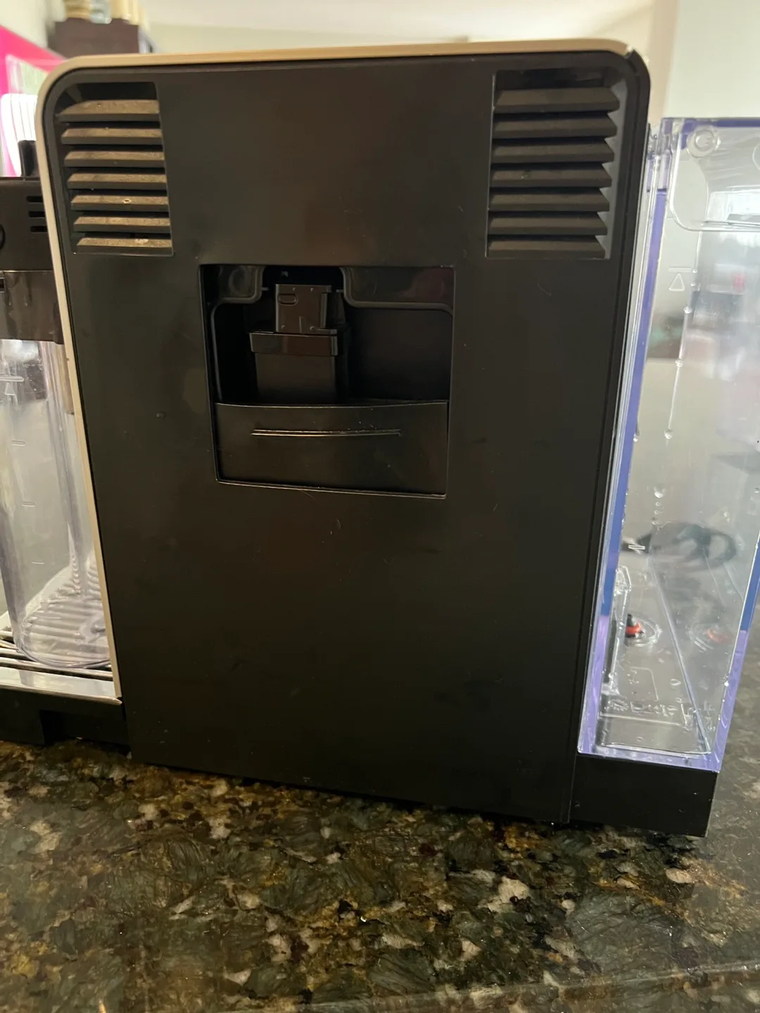 Nespresso Lattissima Pro coffee machine image indicator(3)