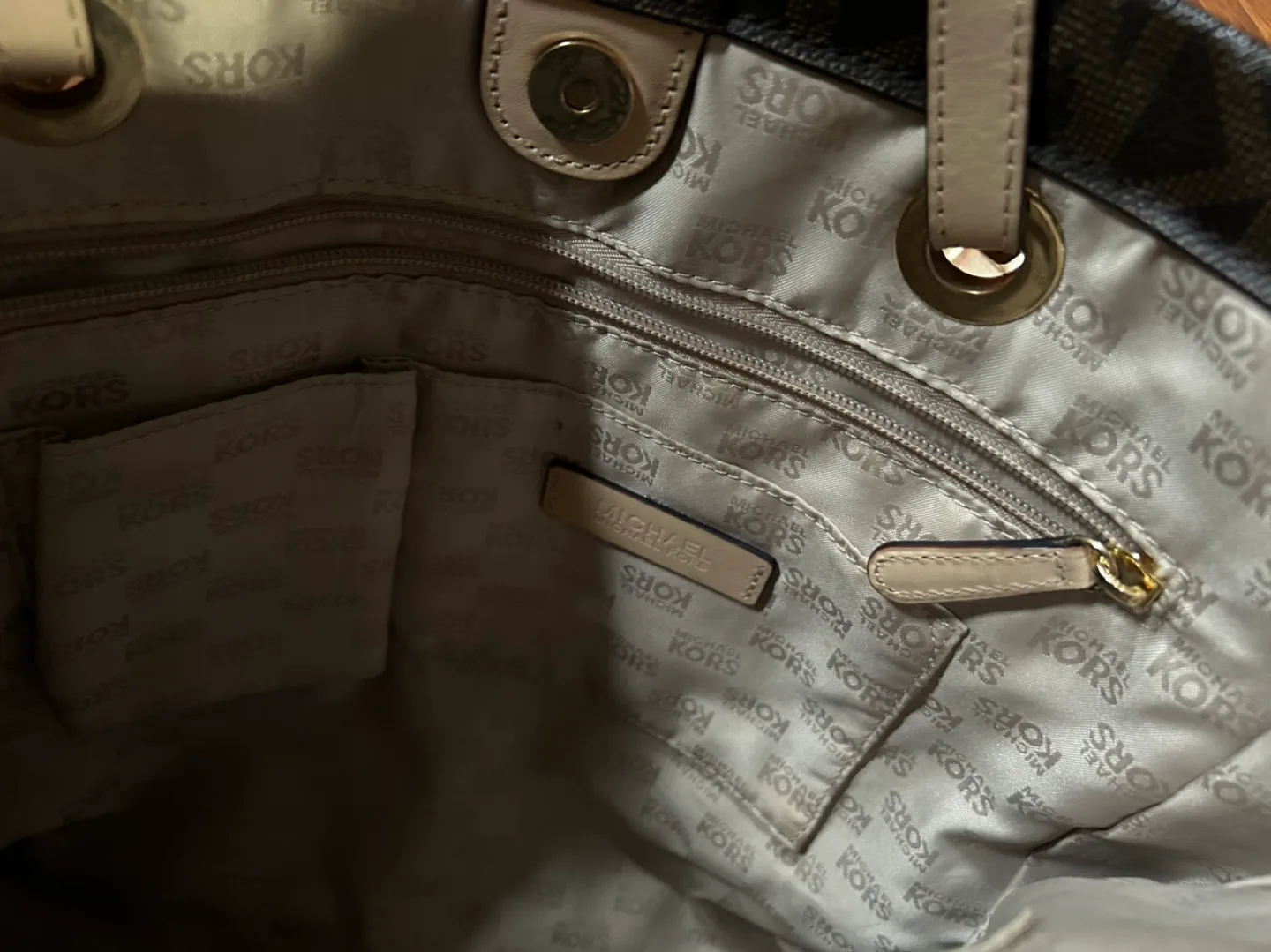 Vintage Michael Kors Brown Tote Bag image indicator(4)