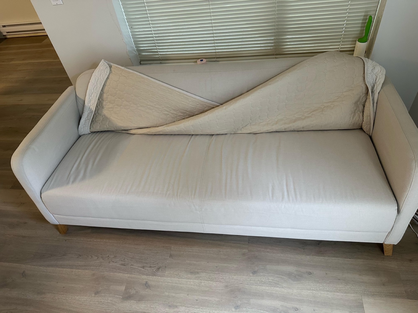 Beige Sofa - photo 4