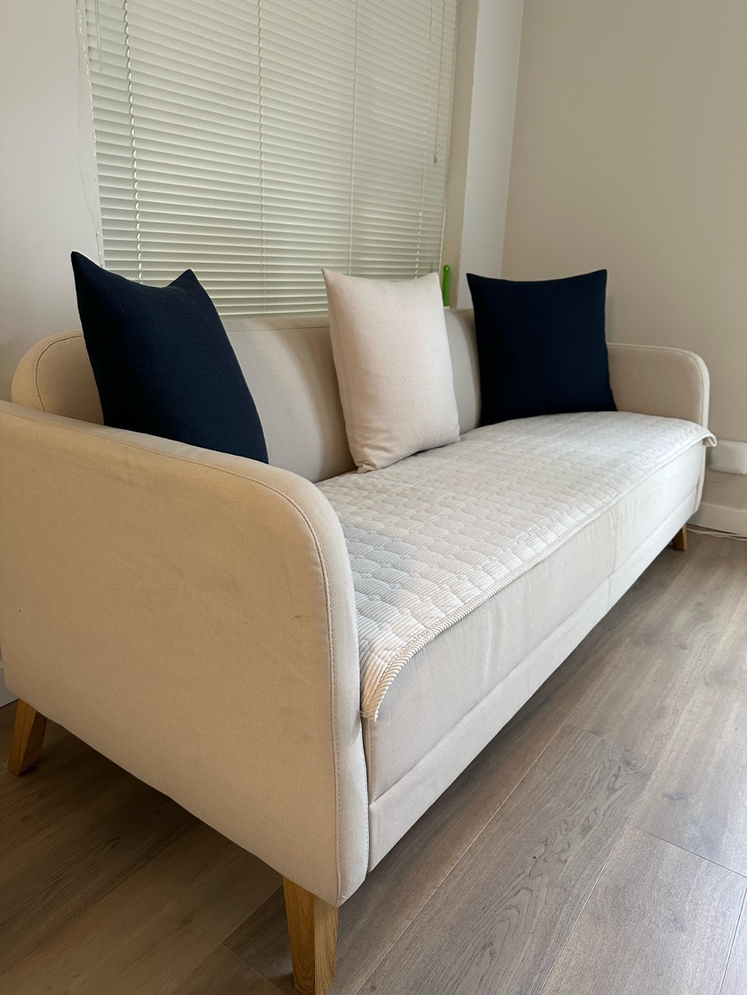 Beige Sofa - photo 3