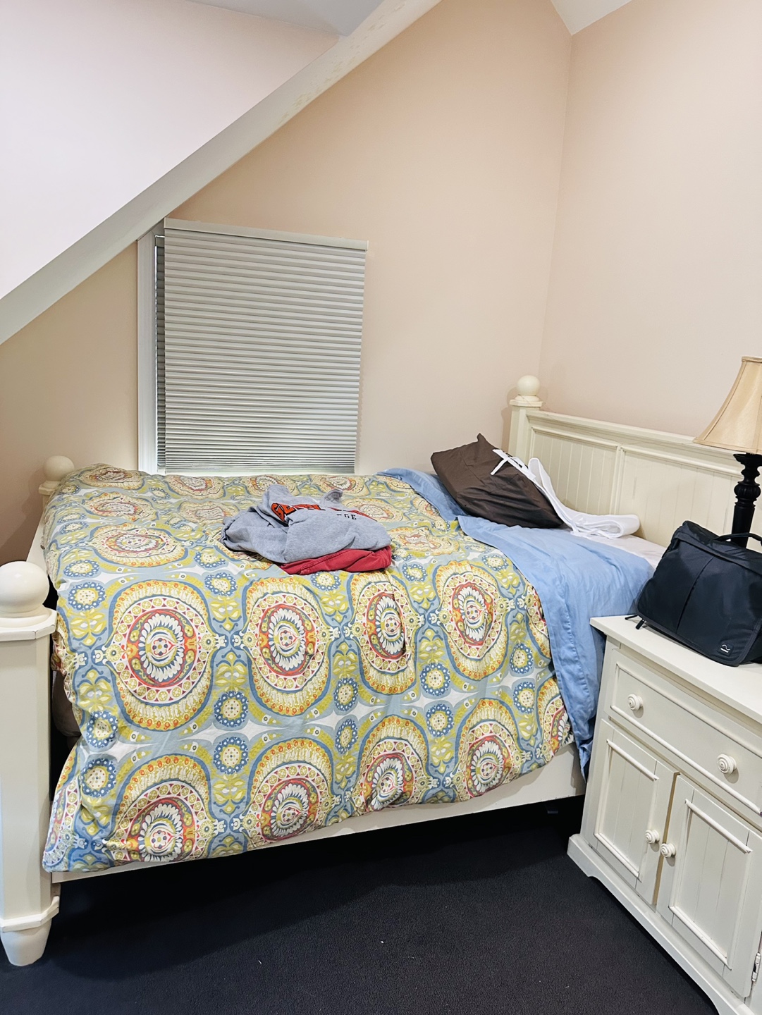 White Queen-Size Wooden Bed Frame