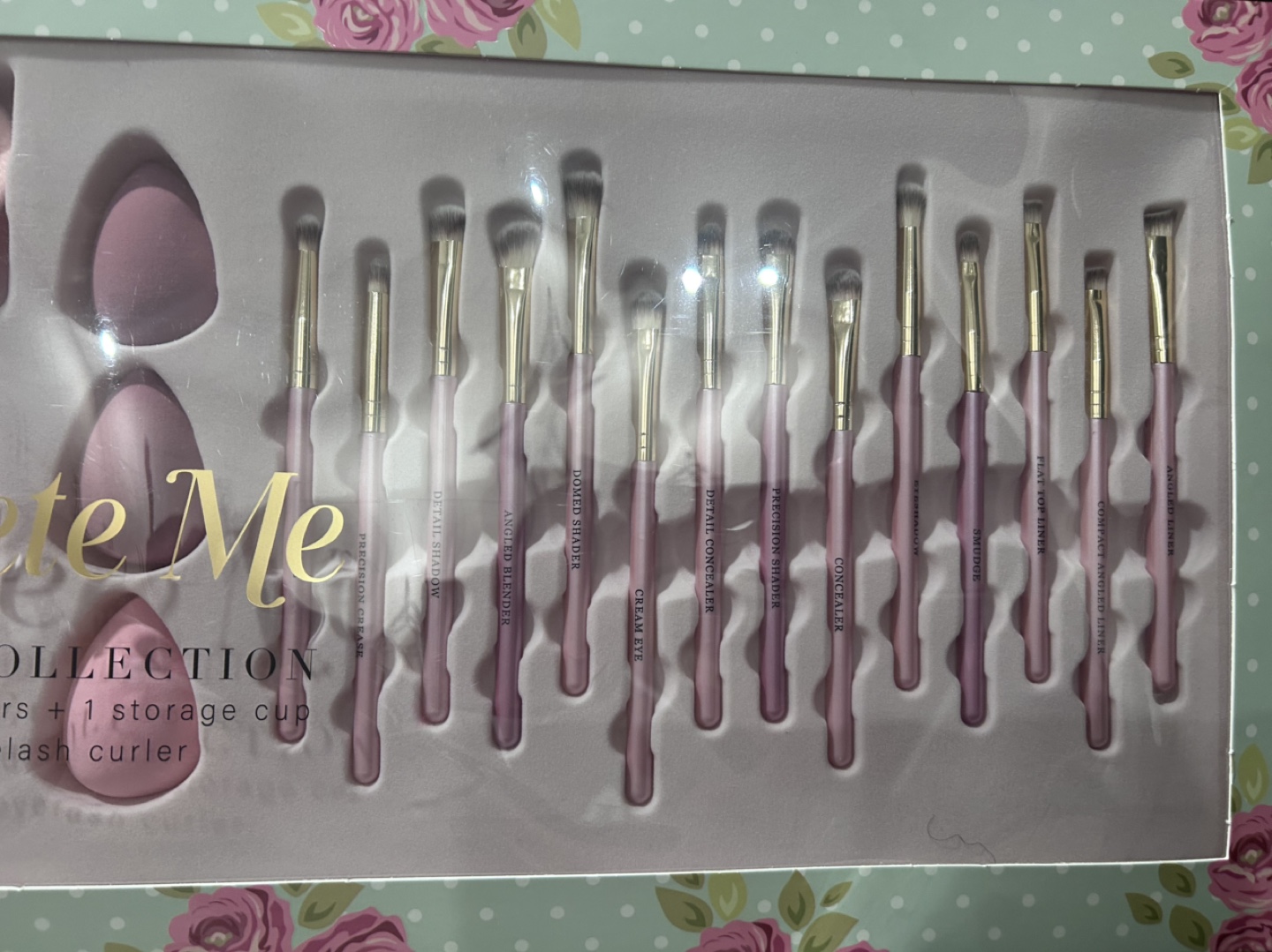 You Complete Me 27 Piece Makeup Set - photo 4