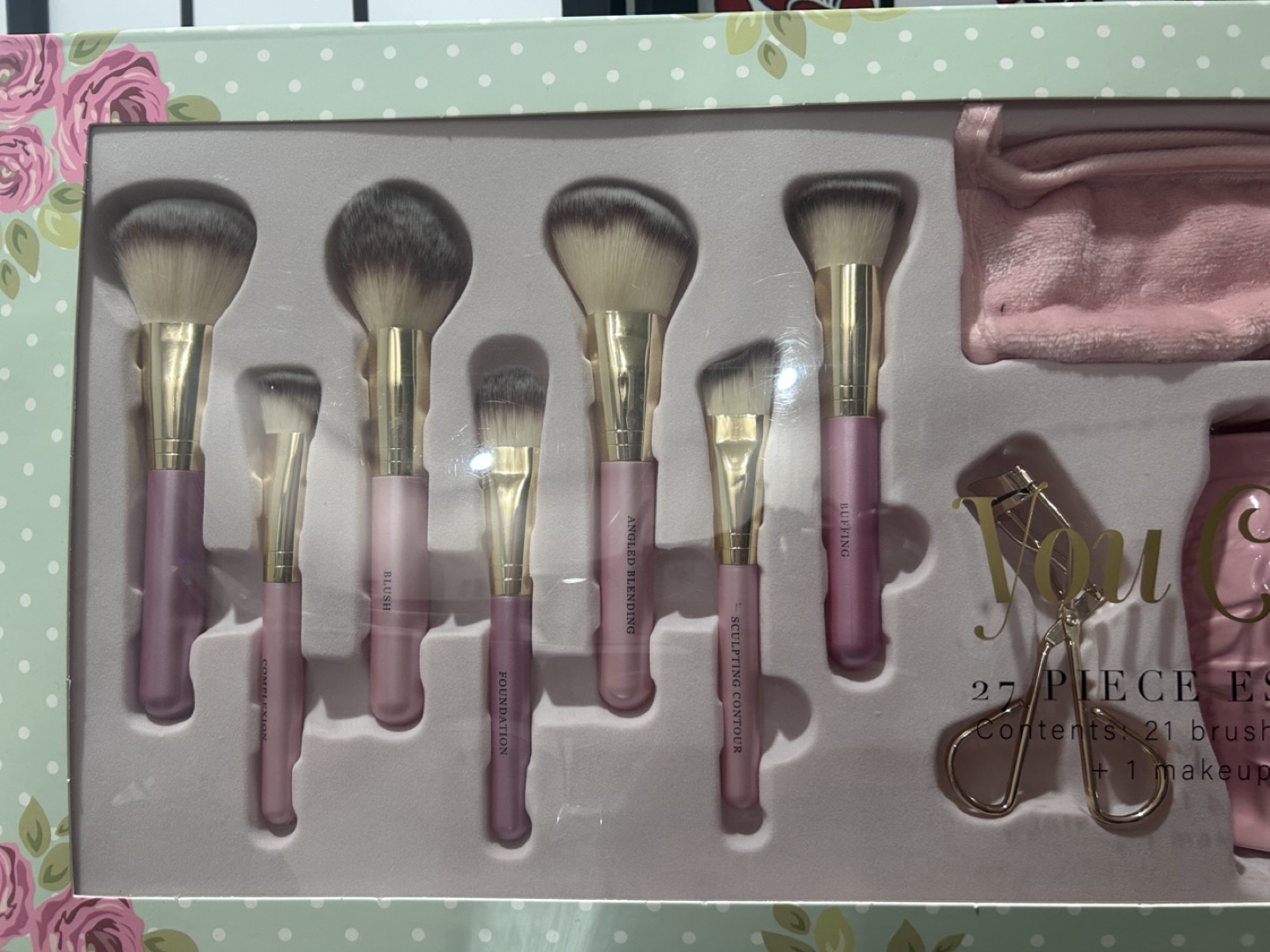 You Complete Me 27 Piece Makeup Set - photo 2