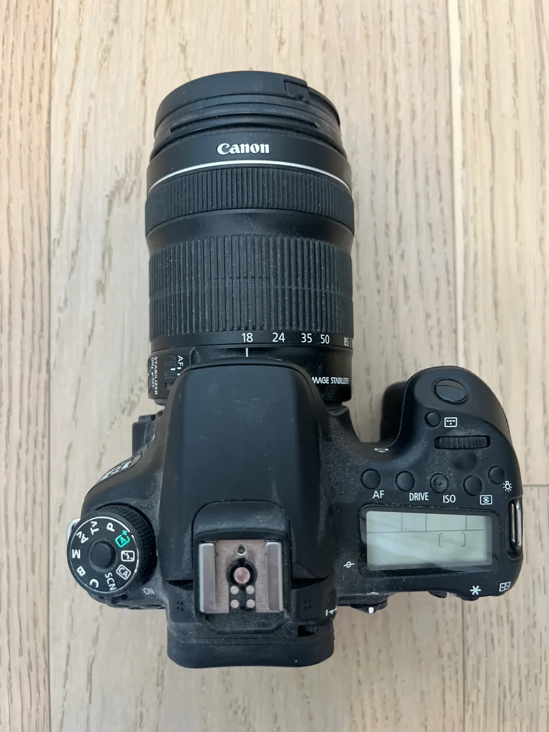 Canon EOS 70D Digital SLR Camera with 18-135mm STM Lens image indicator(3)