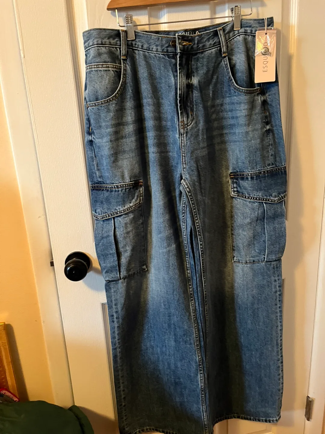 ESQUALO Wide Leg Cargo Jeans - Size 12-brand new with tags thumbnail