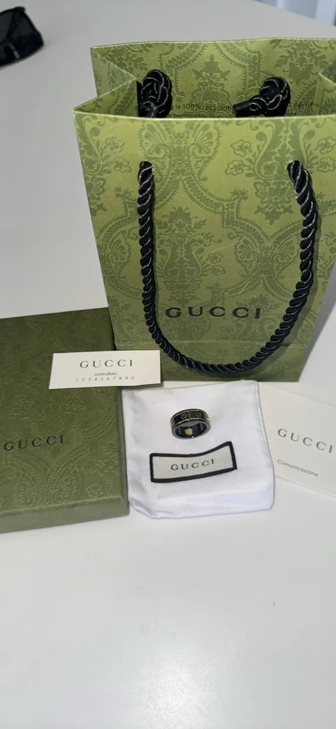 Gucci Icon Ring 18K Gold Interlocking G