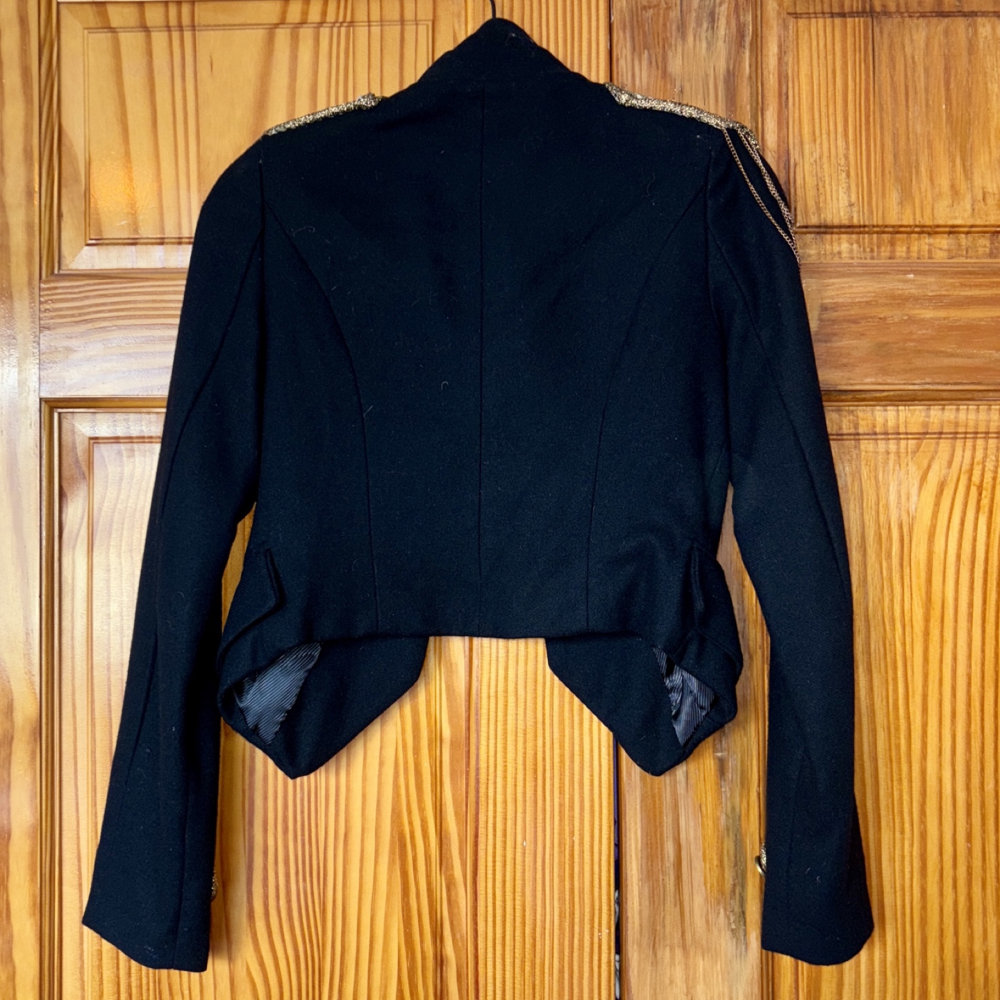 Black cropped military-style jacket with gold embellishments - photo 2