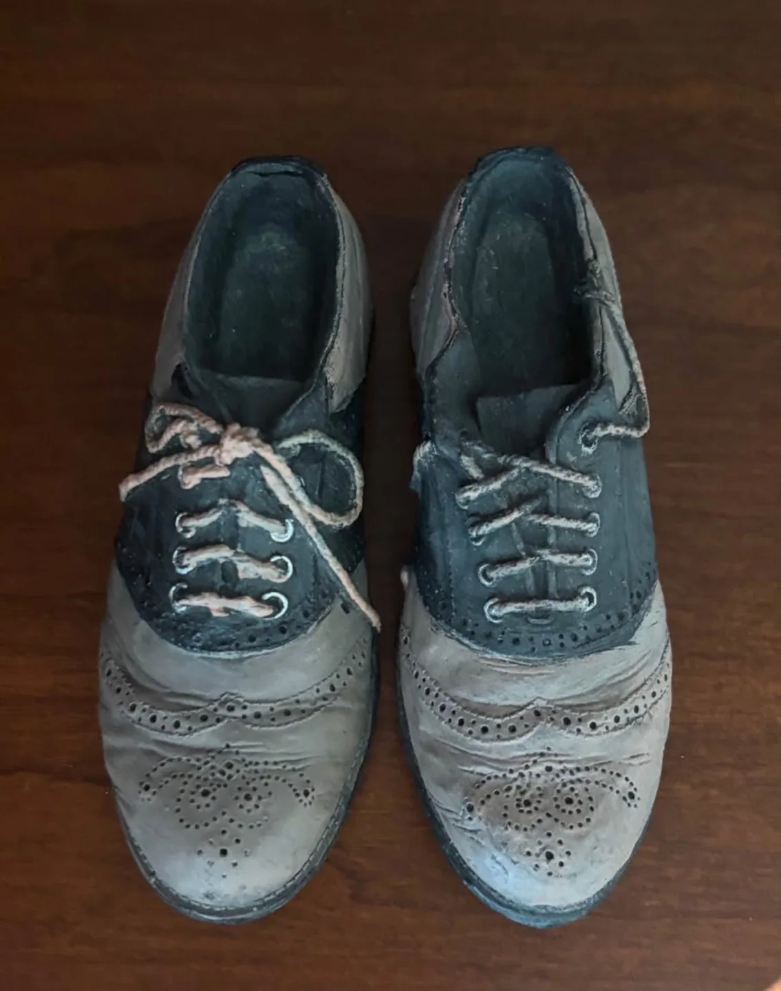 Glass Golf Ball Paperweight & Pair of Mini Golf Shoes image indicator(5)