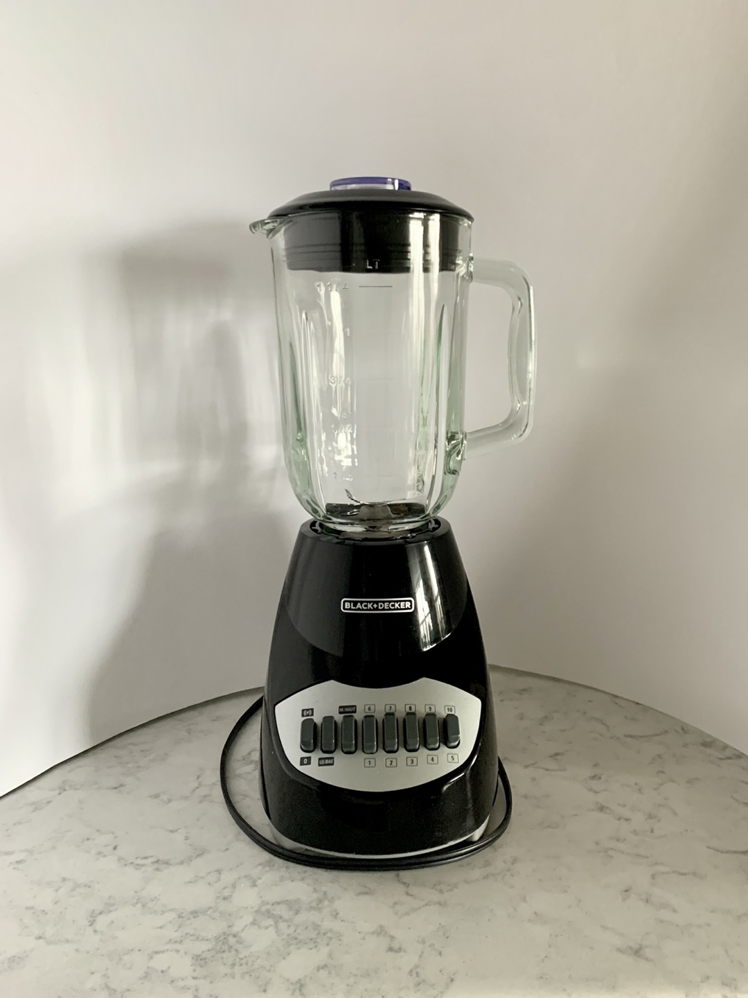 Black & Decker 10 Speed 5 Cup Countertop Blender 550W BL2010BG 💚
