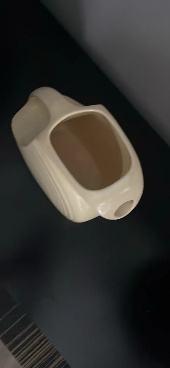 Vintage Fiestaware Pitcher - Butter Yellow image indicator(2)