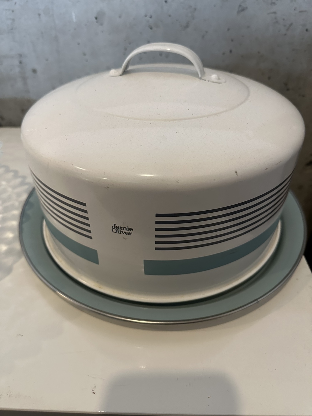 Jamie Oliver Cake Carrier