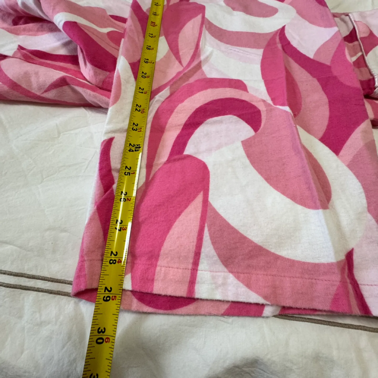 La Senza Pink & White Pajama Set - Size Medium image indicator(8)