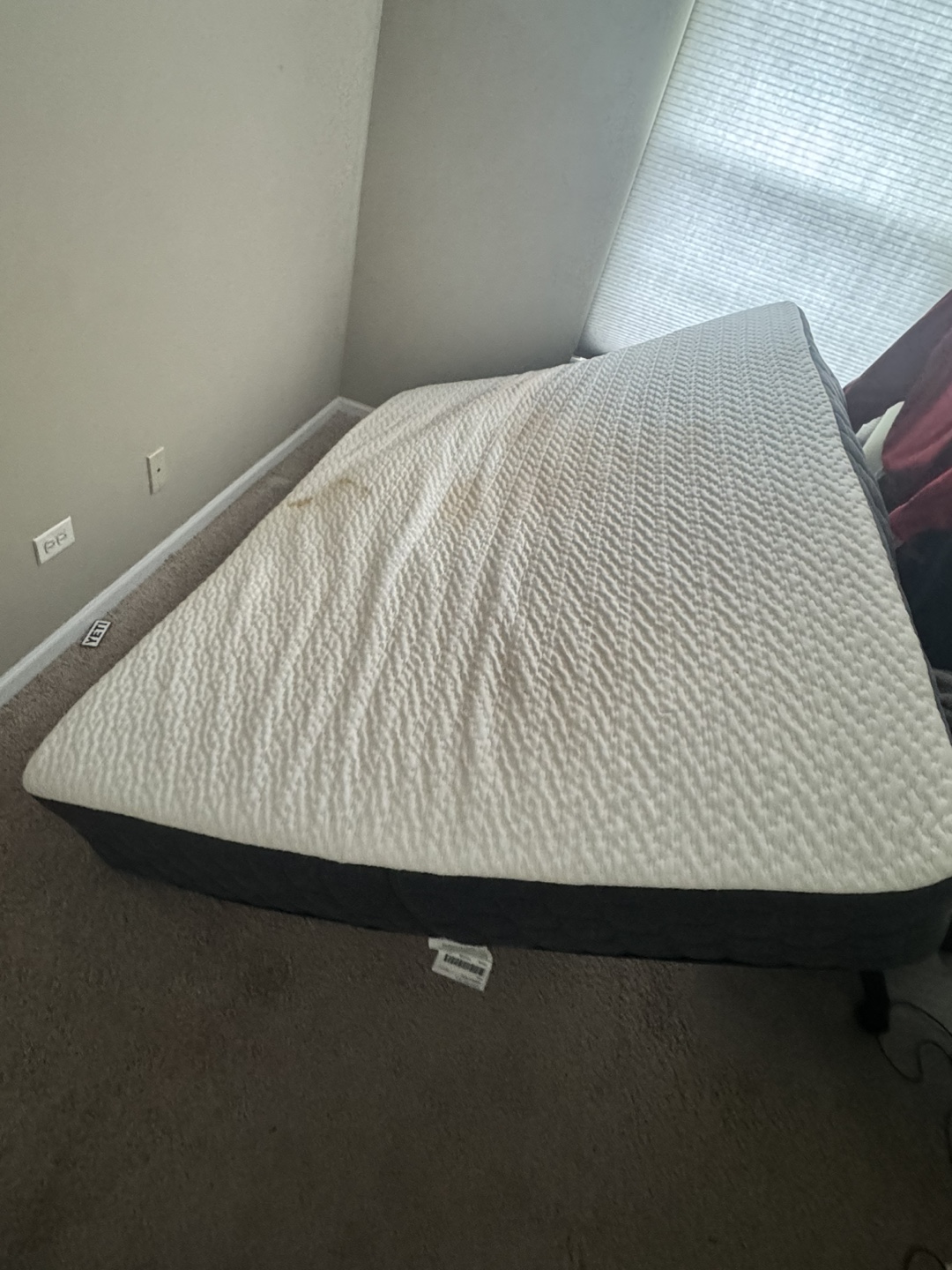 Mattress - Queen Size Medium Firm 12” Depth
