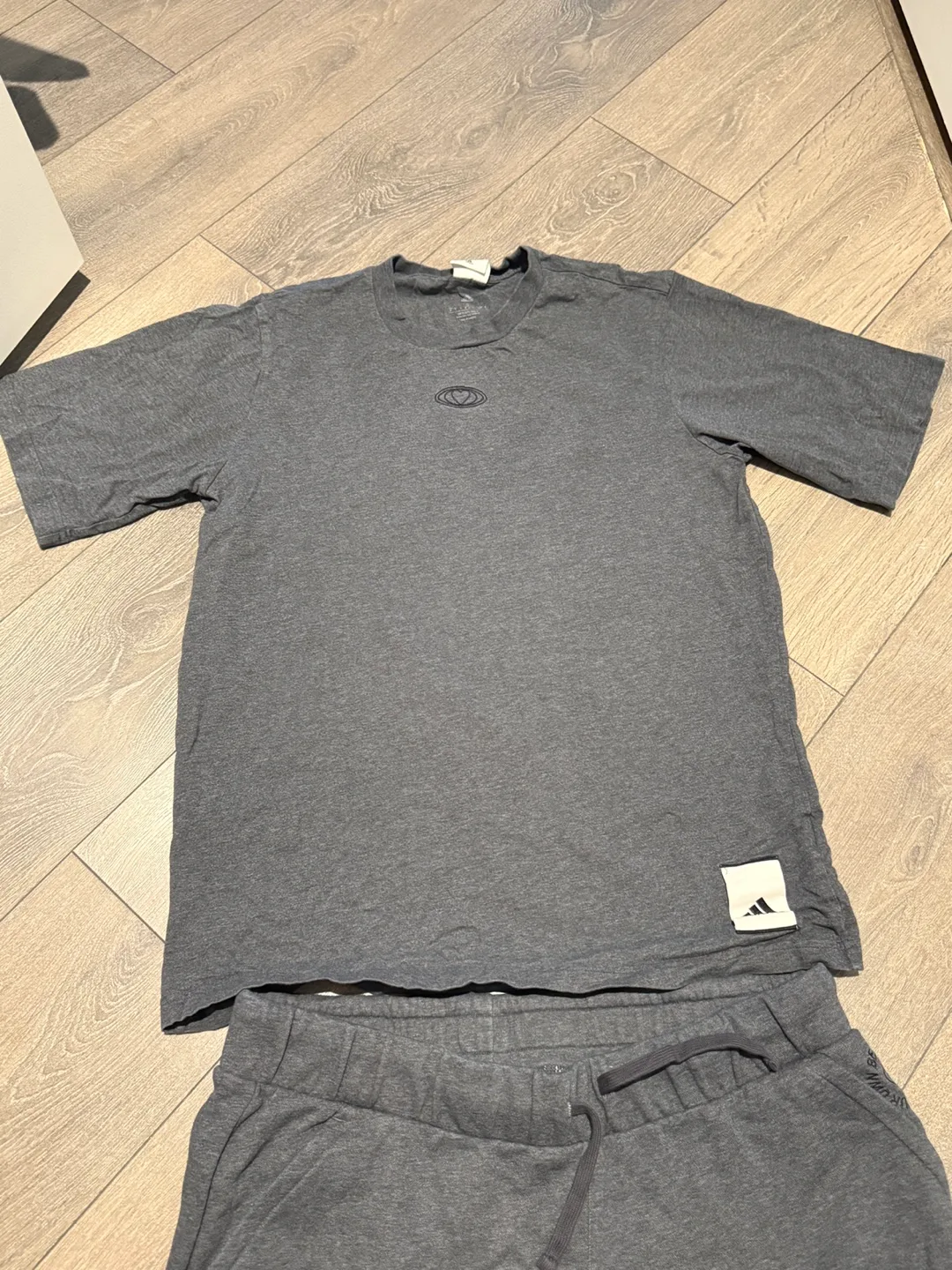 Adidas x Ivy Park Lounge Set image indicator(2)