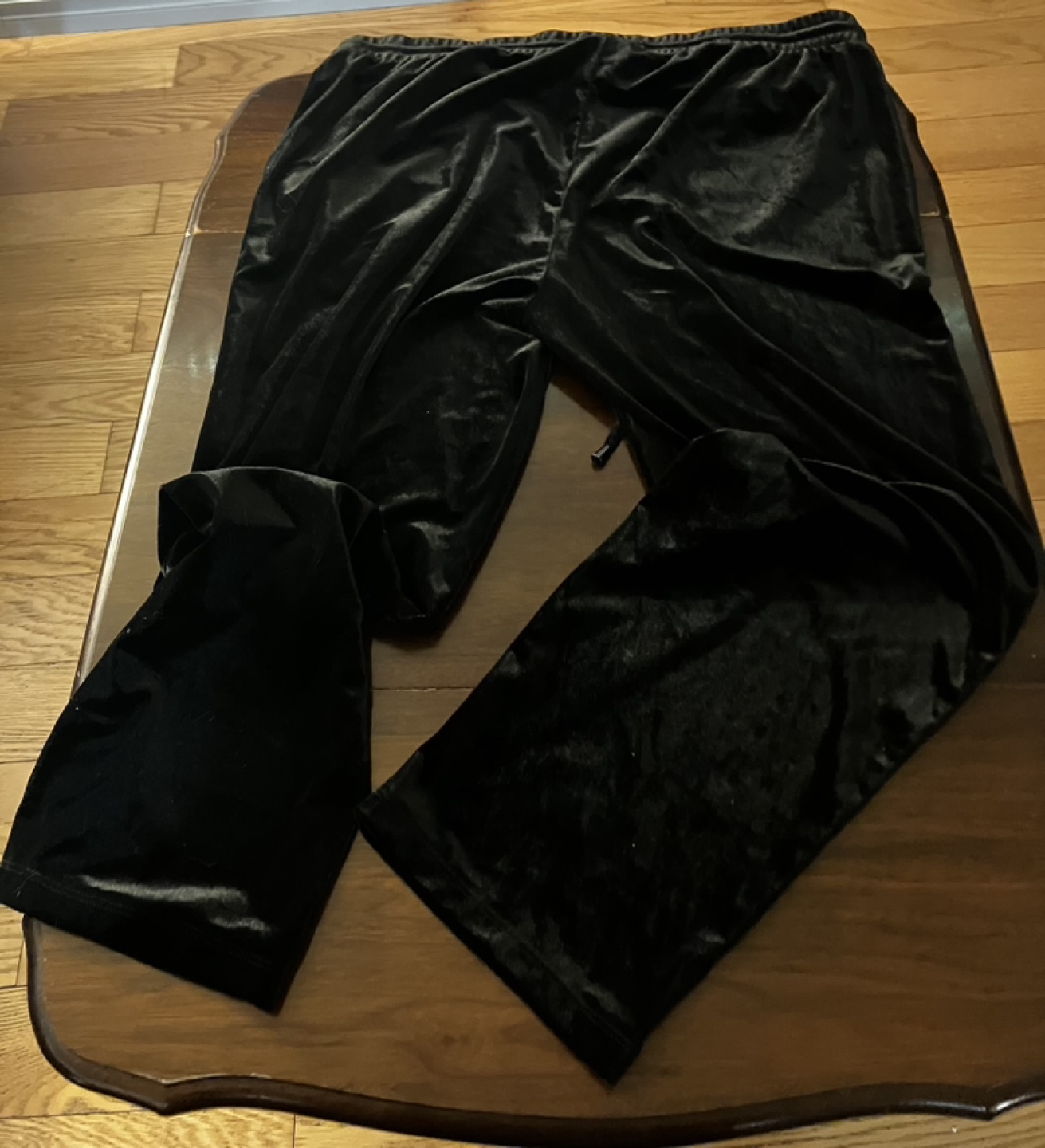 NWT Black Velvety Bootcut Torrid pants Size 1💚 - photo 5