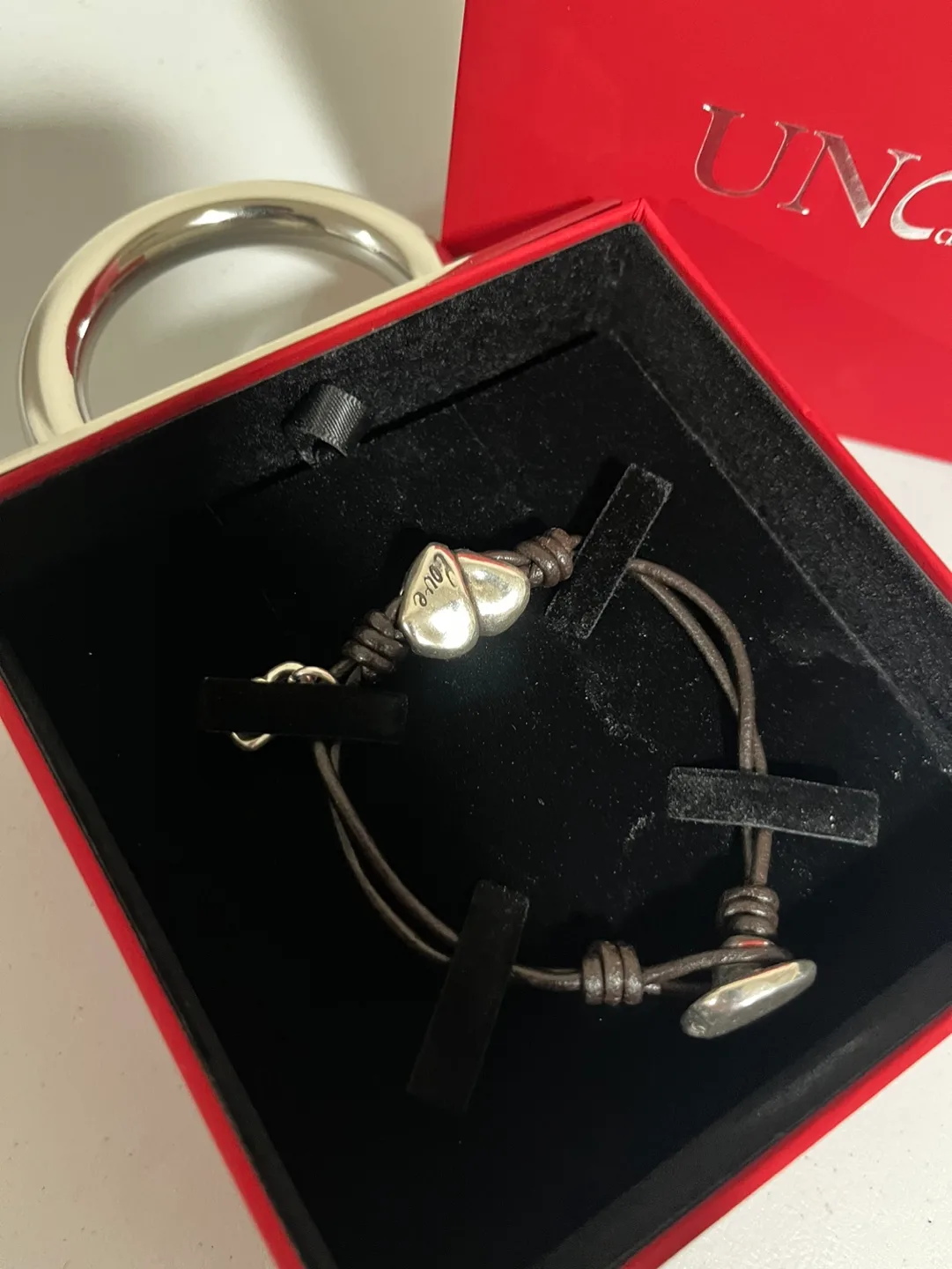 UNOAERRE Bracelet Brown Leather Double Heart Charm image indicator(2)