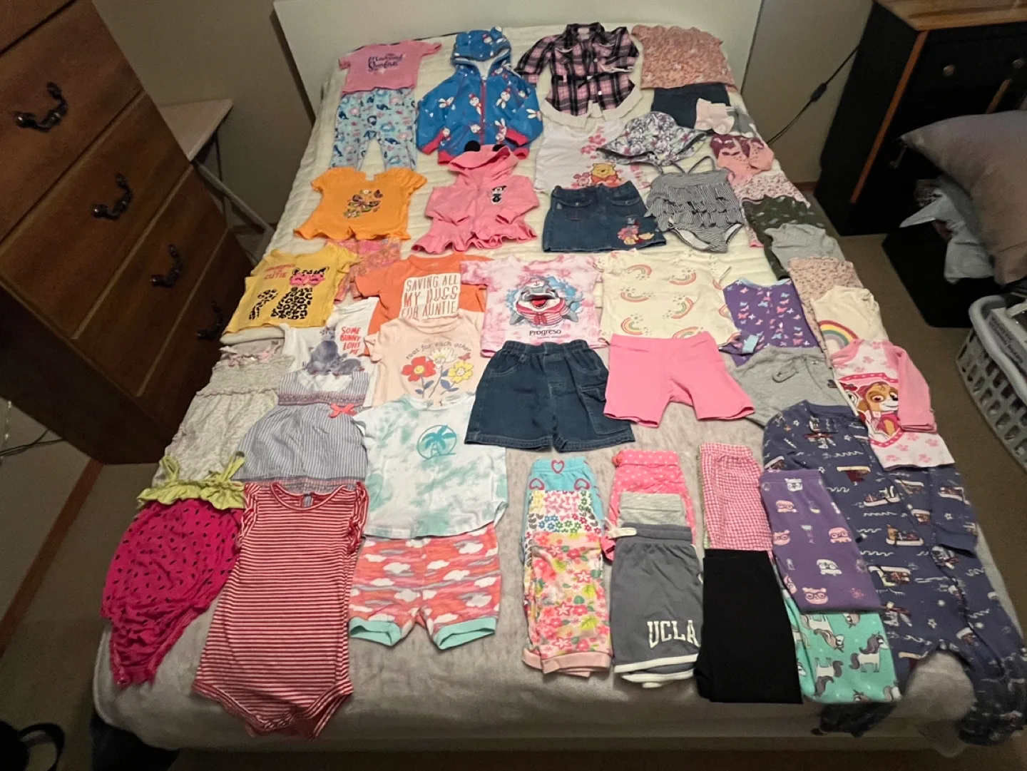 Baby/Toddler Girl’s 18 to 24 Month 2T Clothing Lot image indicator(6)