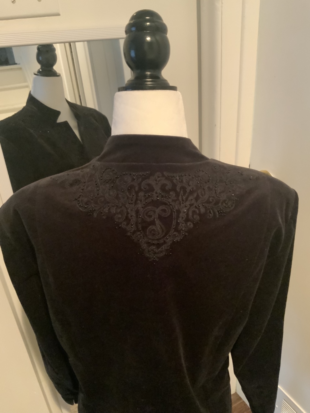 Black Velvet Embroidered Jacket - photo 3