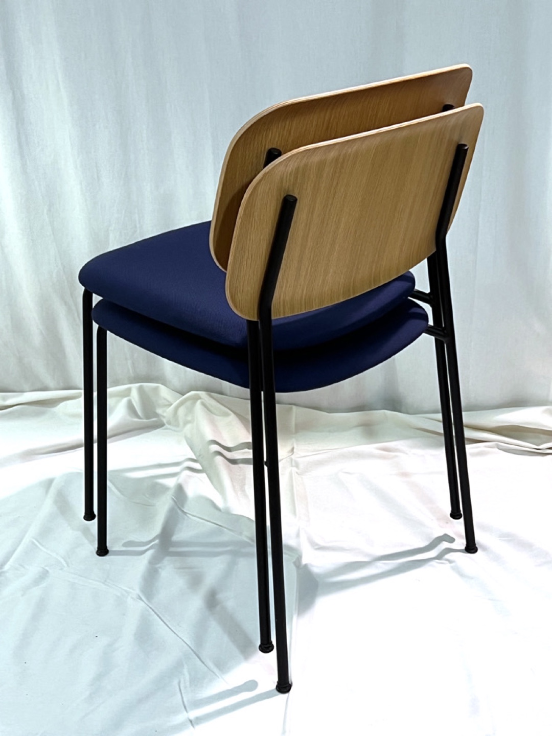 2 “Soft Edge” Chairs by HAY - photo 2