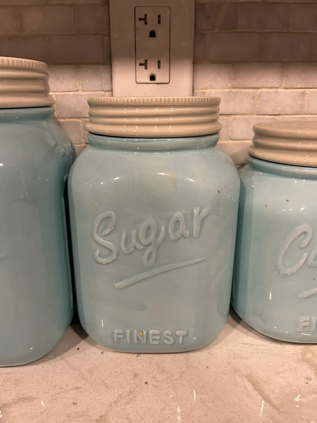 Set of four ceramic canisters image indicator(8)