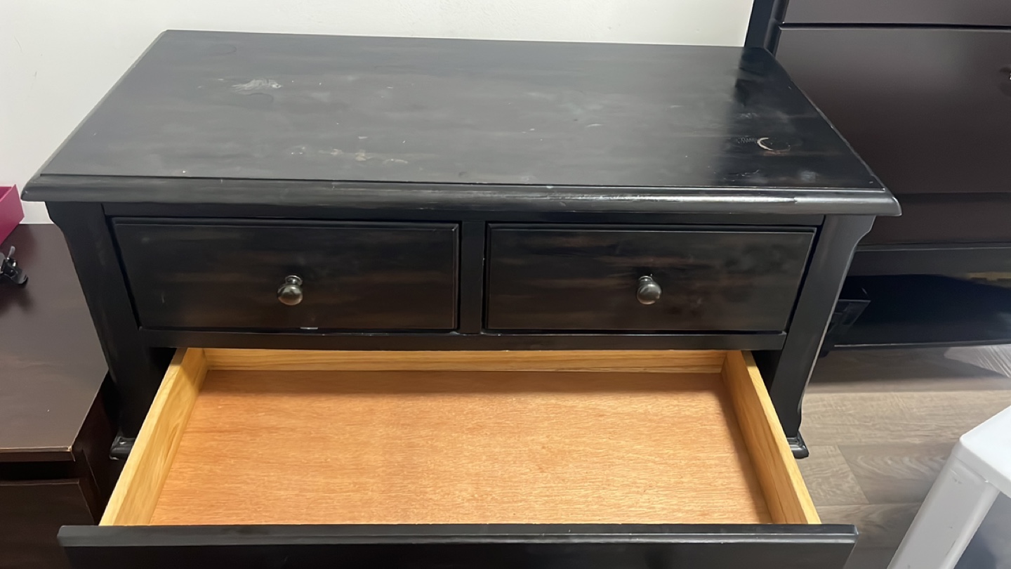 Black Wooden Three-Drawer Chest