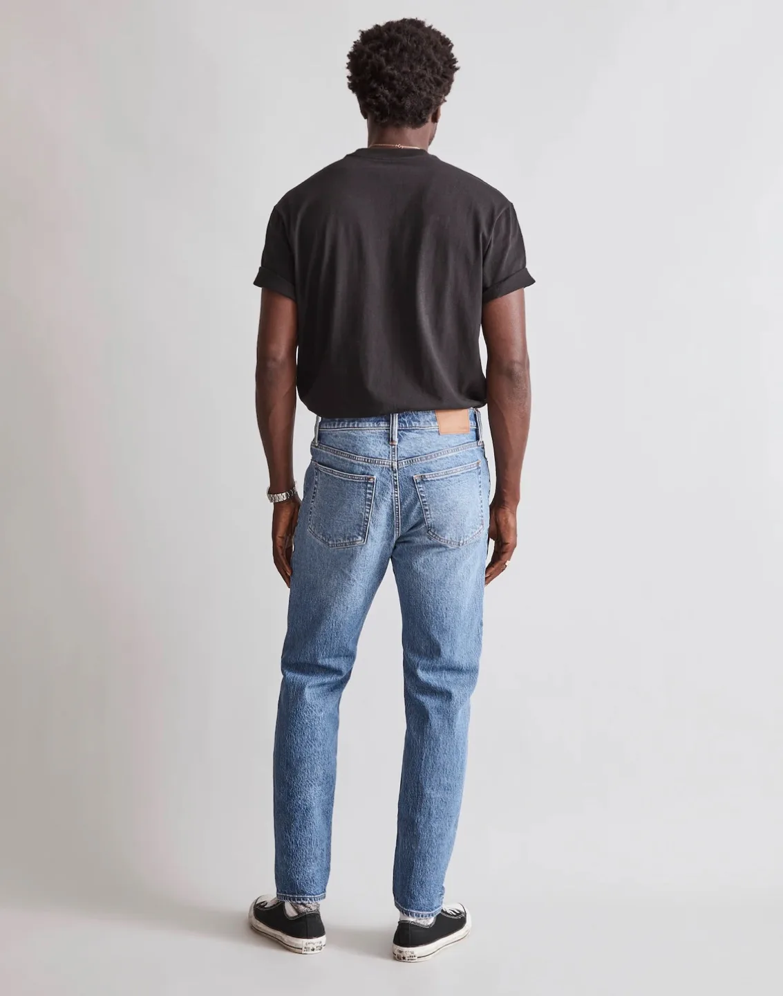 Men's Relaxed Fit Light Wash Jeans image indicator(2)