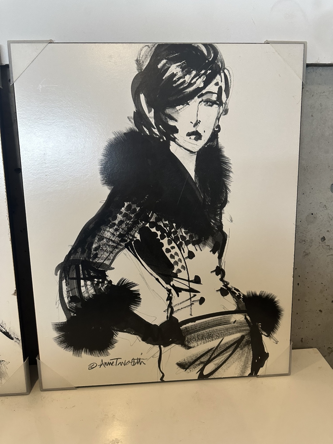 Pair of Framed Fashion Sketches by AmeTwoarth - photo 3