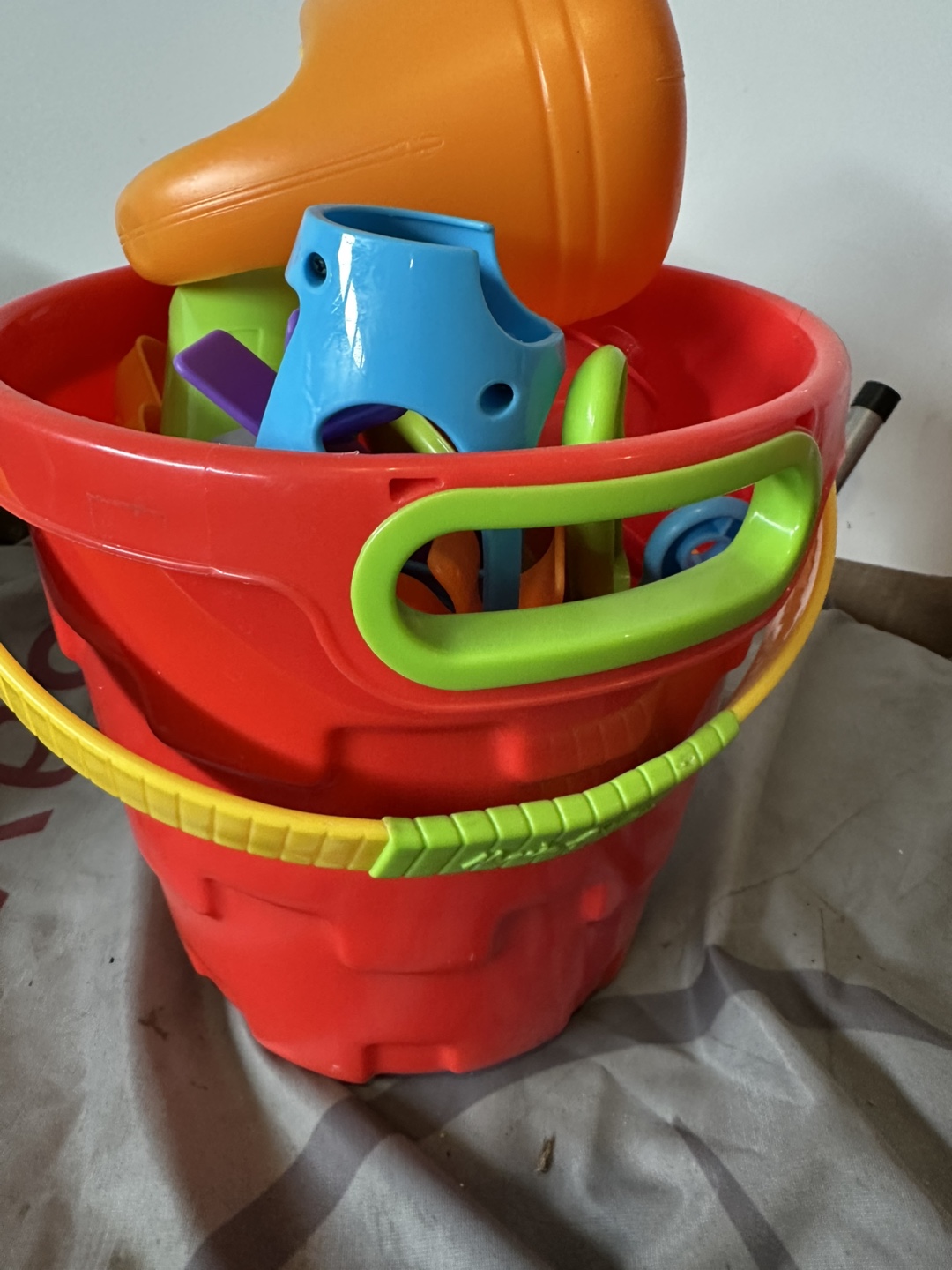 Kids' Sand Toys Set - Bucket, Watering Can, Cups & More! - photo 4