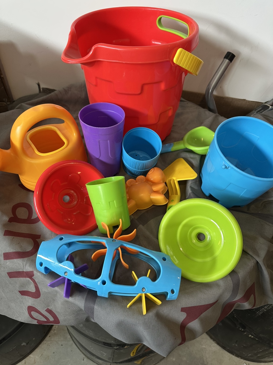 Kids' Sand Toys Set - Bucket, Watering Can, Cups & More!