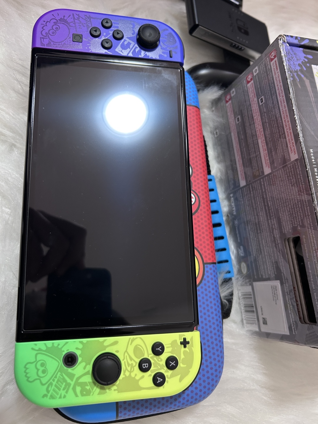 Nintendo Switch OLED Splatoon 3 Special Edition - photo 3