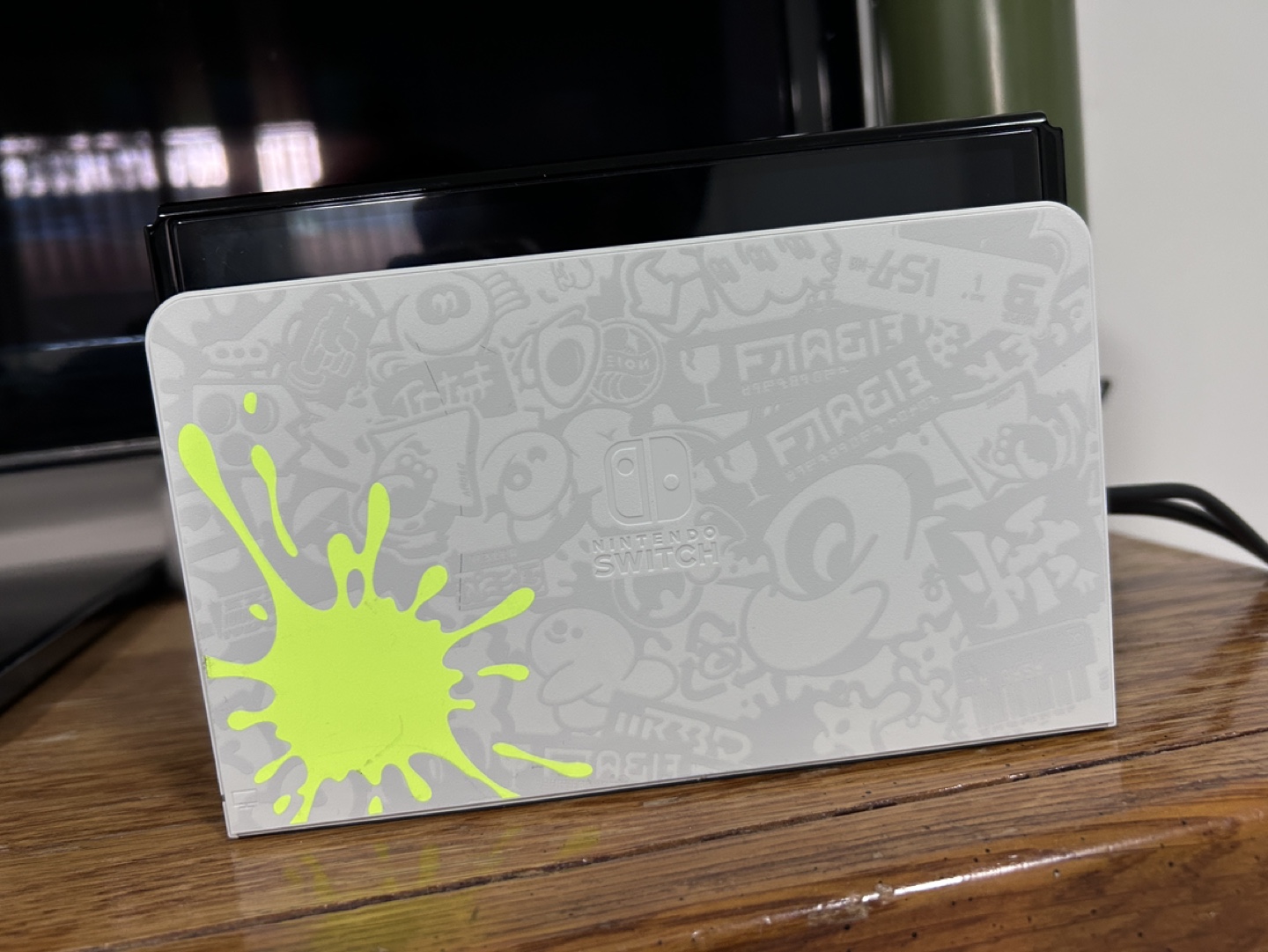 Nintendo Switch OLED Splatoon 3 Special Edition - photo 5