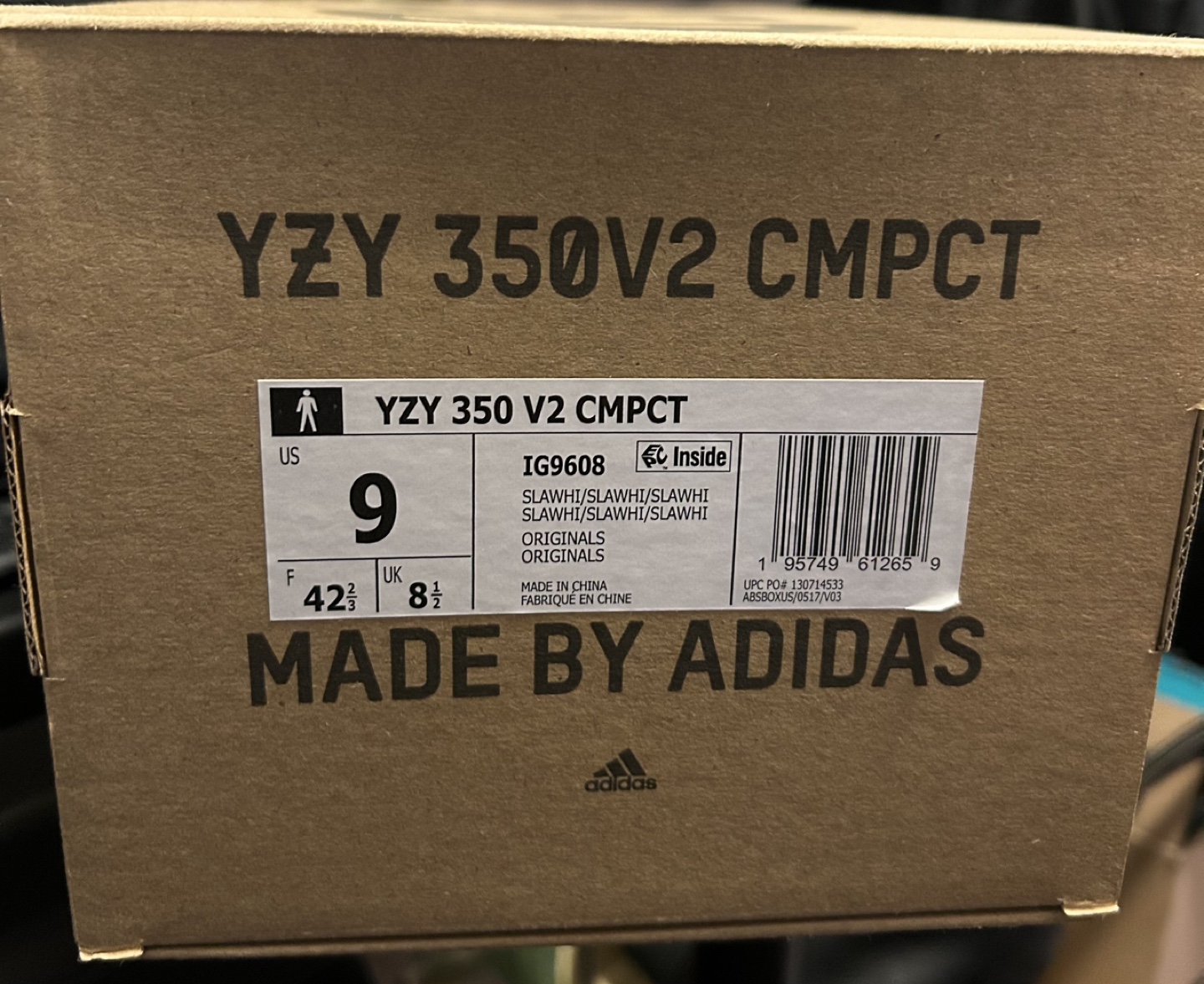 Adidas Yeezy 350 V2 CMPCT Size 9 - photo 2