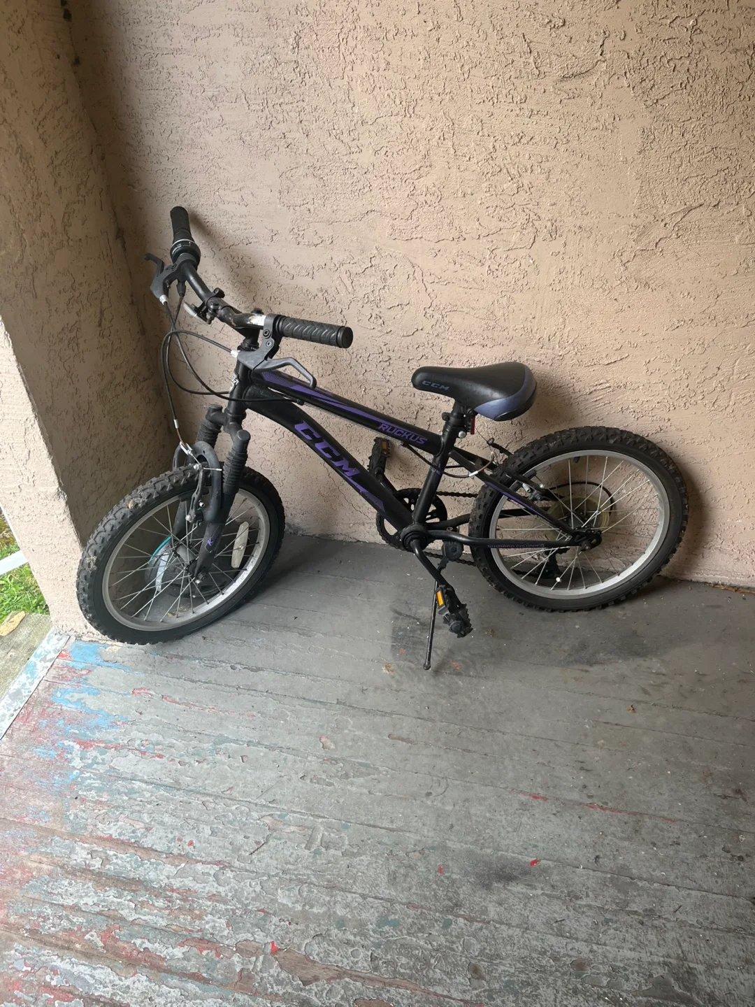 CCM Trickster 20 inch kids bike image indicator(3)